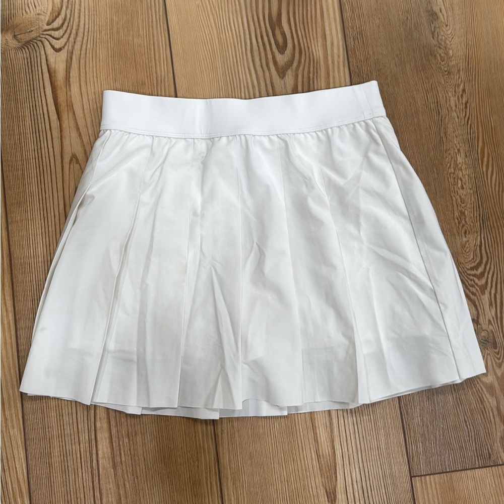 Fabletics white skirt